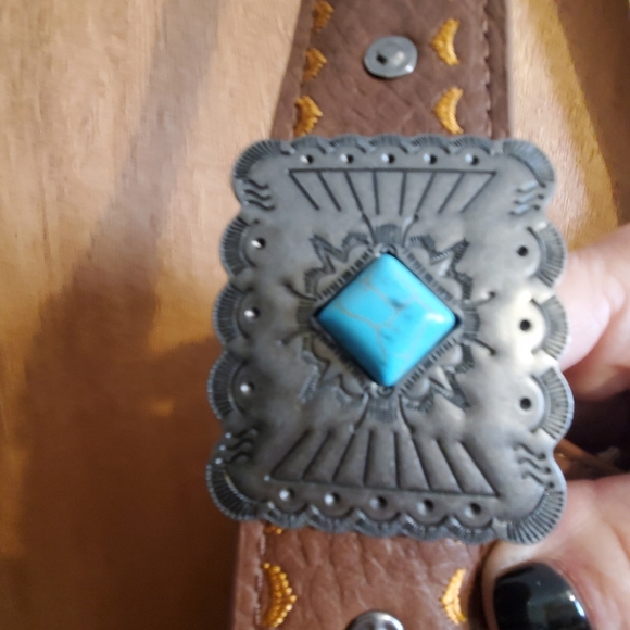 Wrangler Brown NWT Studded Hobo Fringe. Faux Leather. Western. - Picture 6 of 11